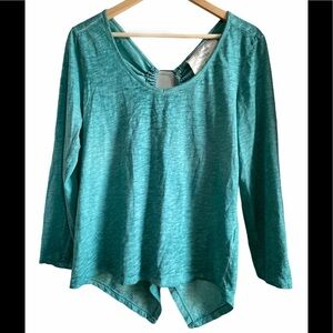 California Moonrise Boho Sharkbite Hem Top - Large